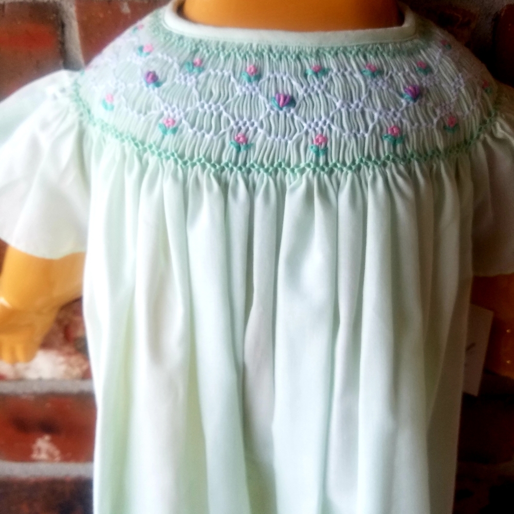 Royal child Mint green 6 months Smocked dress - Picture 5 of 7